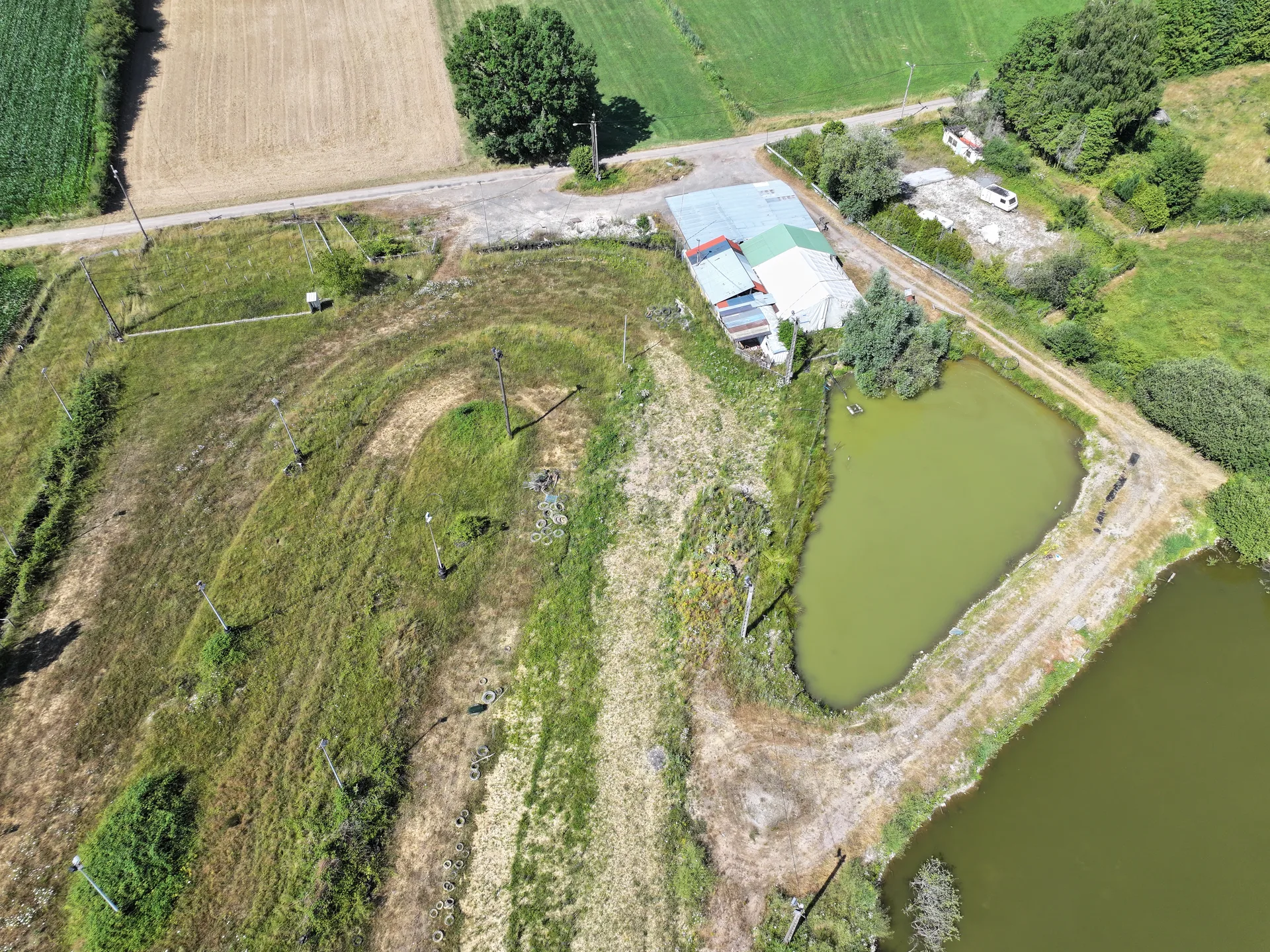 Etang de Frotey les Lure à Frotey-lès-Lure — À 421 m du lac