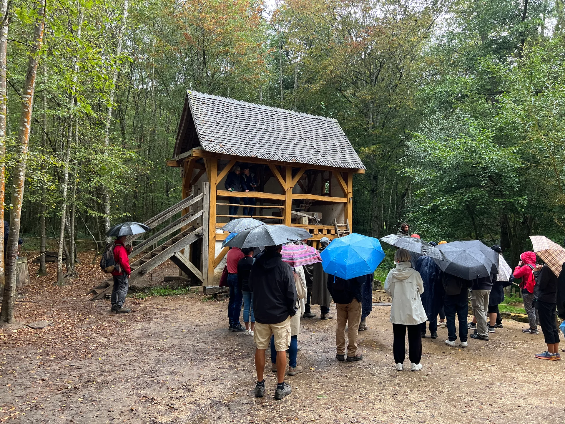 Etang de Guedelon à Treigny-Perreuse-Sainte-Colombe — Sur le lac