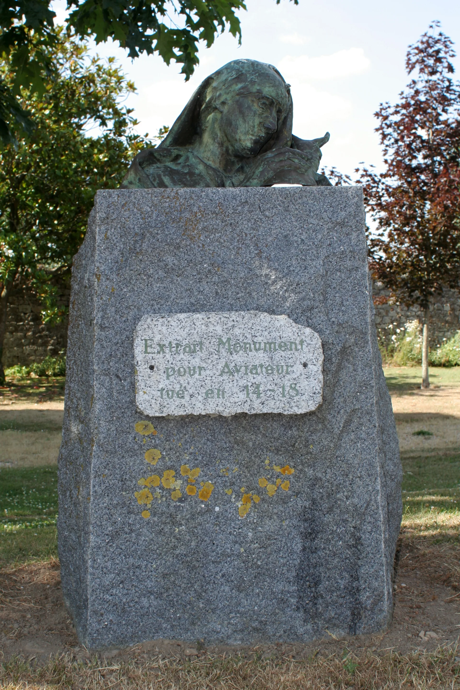 Etang de Hede à Saint-Symphorien — À 1,1 km du lac