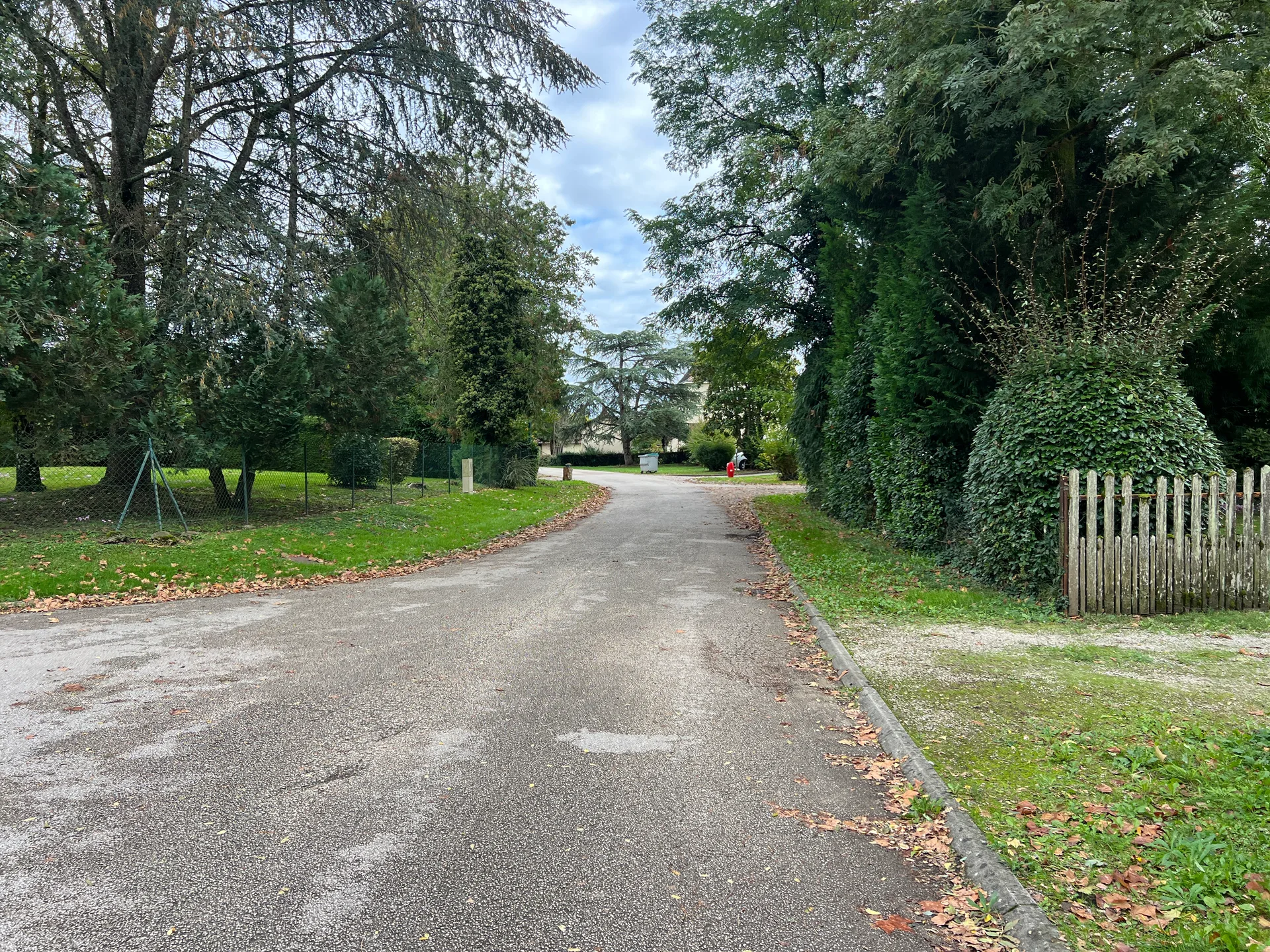Etang de la Bretonniere à Saint-Vincent-en-Bresse — À 1,1 km du lac