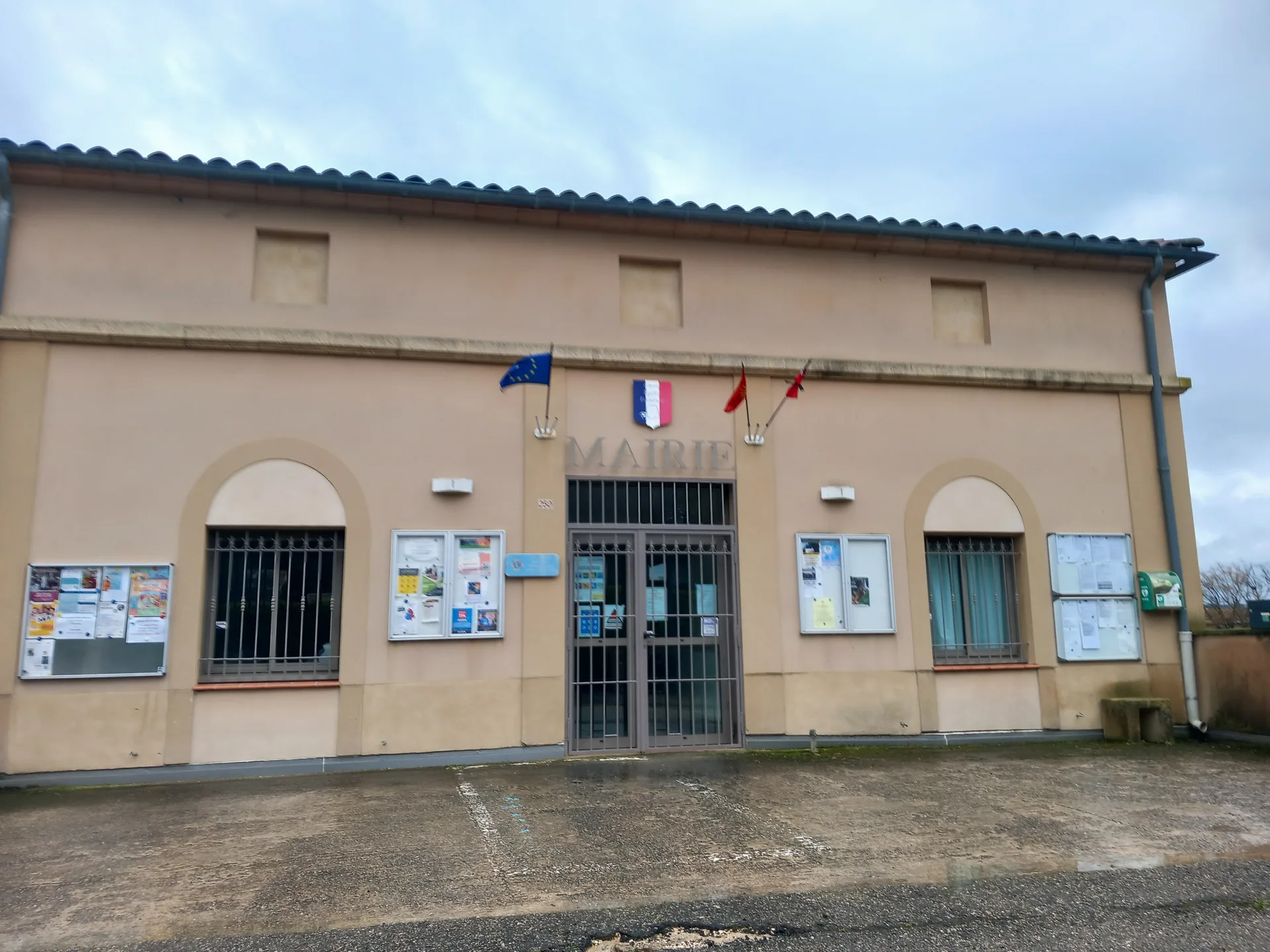 Étang de La Capelle à La Capelle-et-Masmolène — À 4,3 km du lac