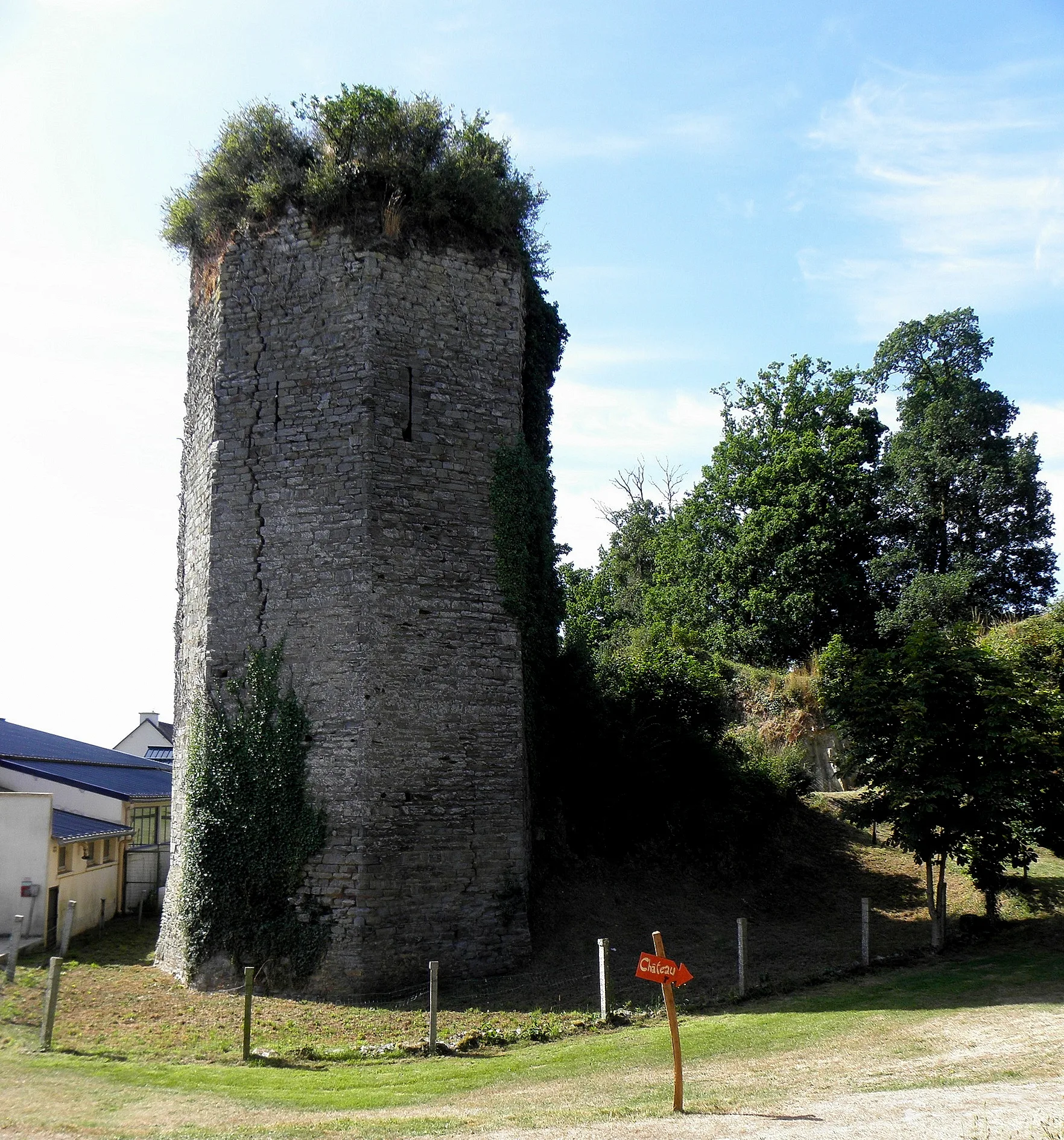 Etang de la Cheze à La Chèze — À 388 m du lac