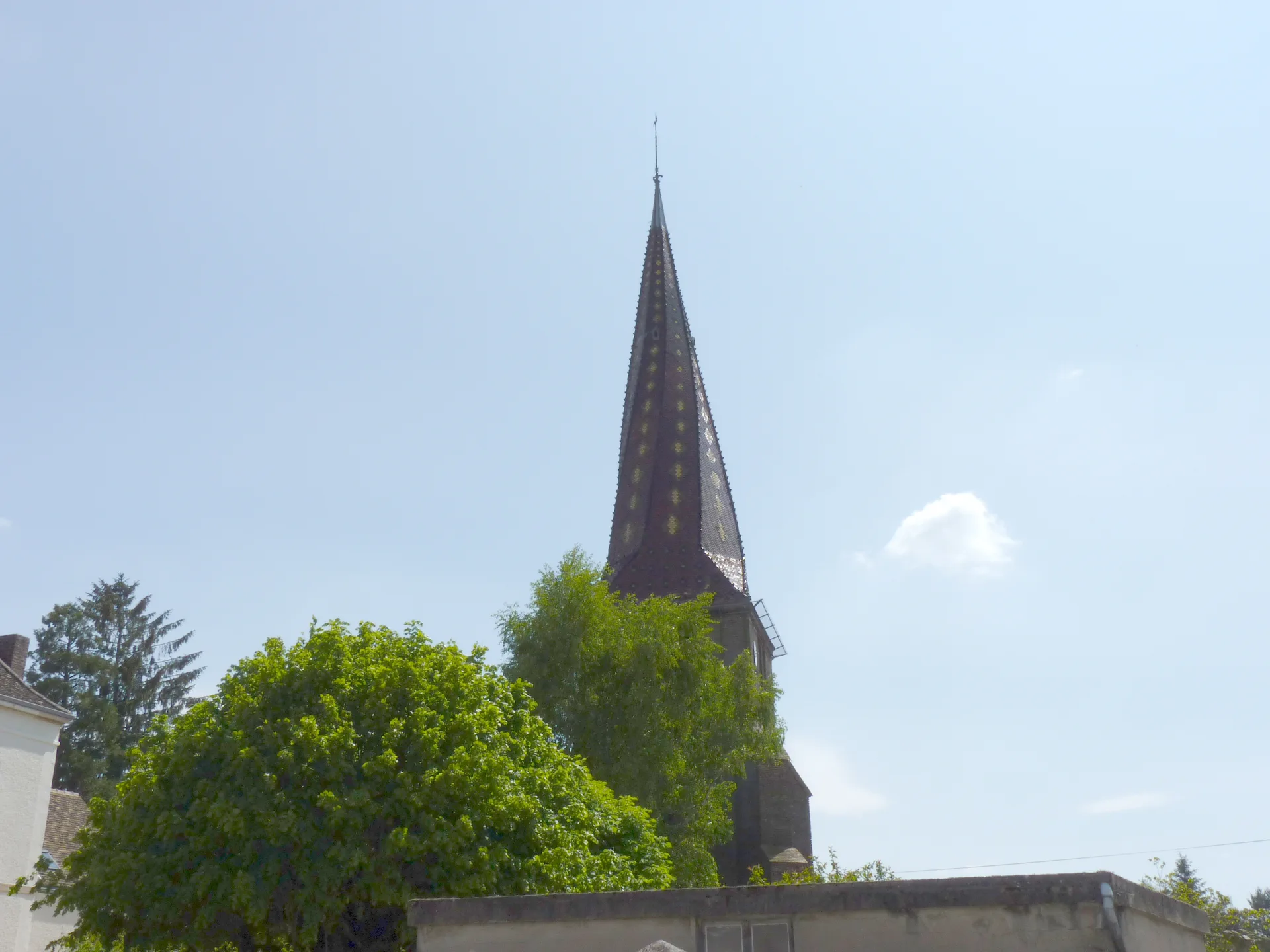 Etang de la ferme du Colombier à La Racineuse — À 4,0 km du lac
