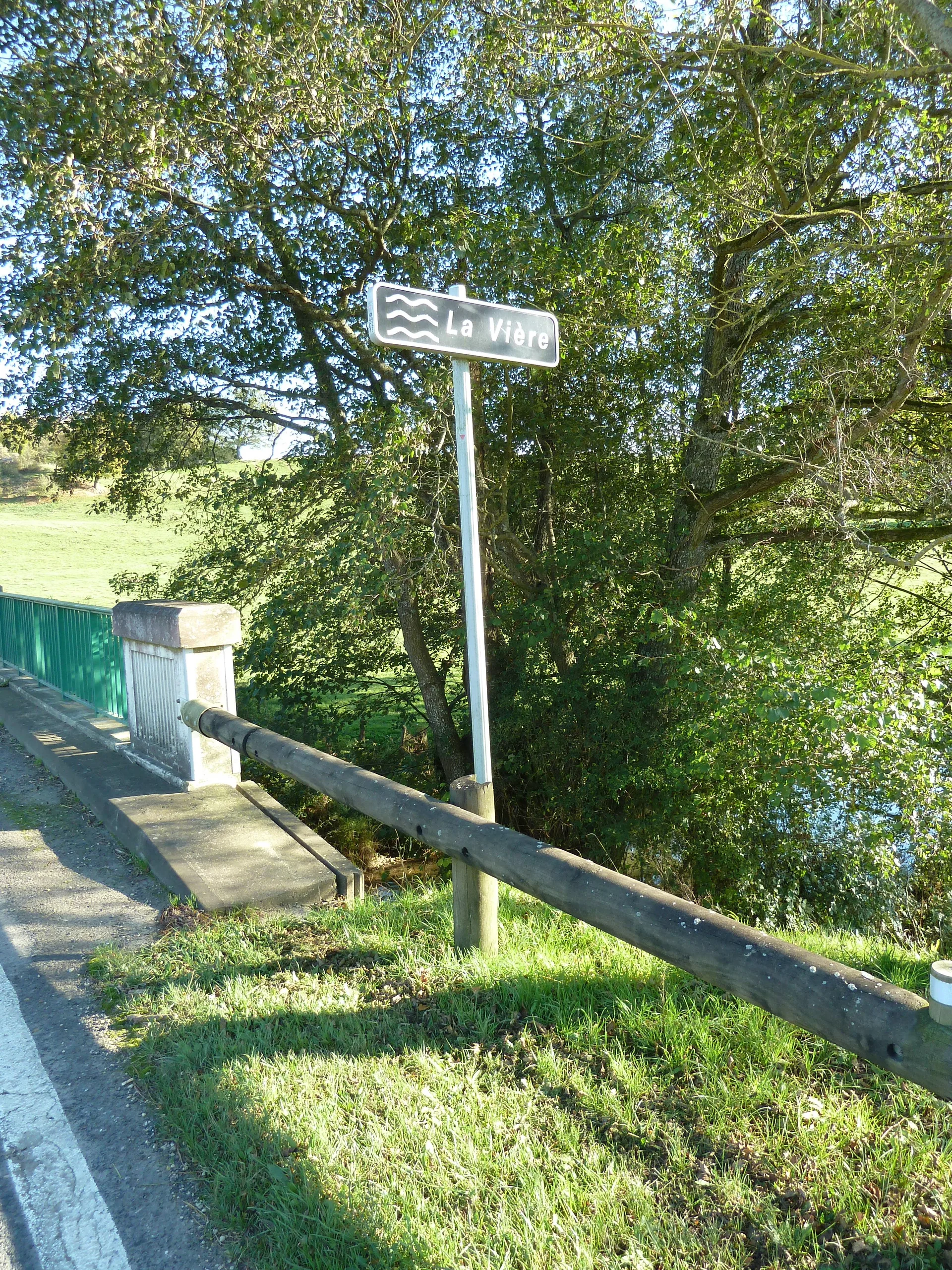 Etang de la Lieu à Remicourt — À 4,6 km du lac
