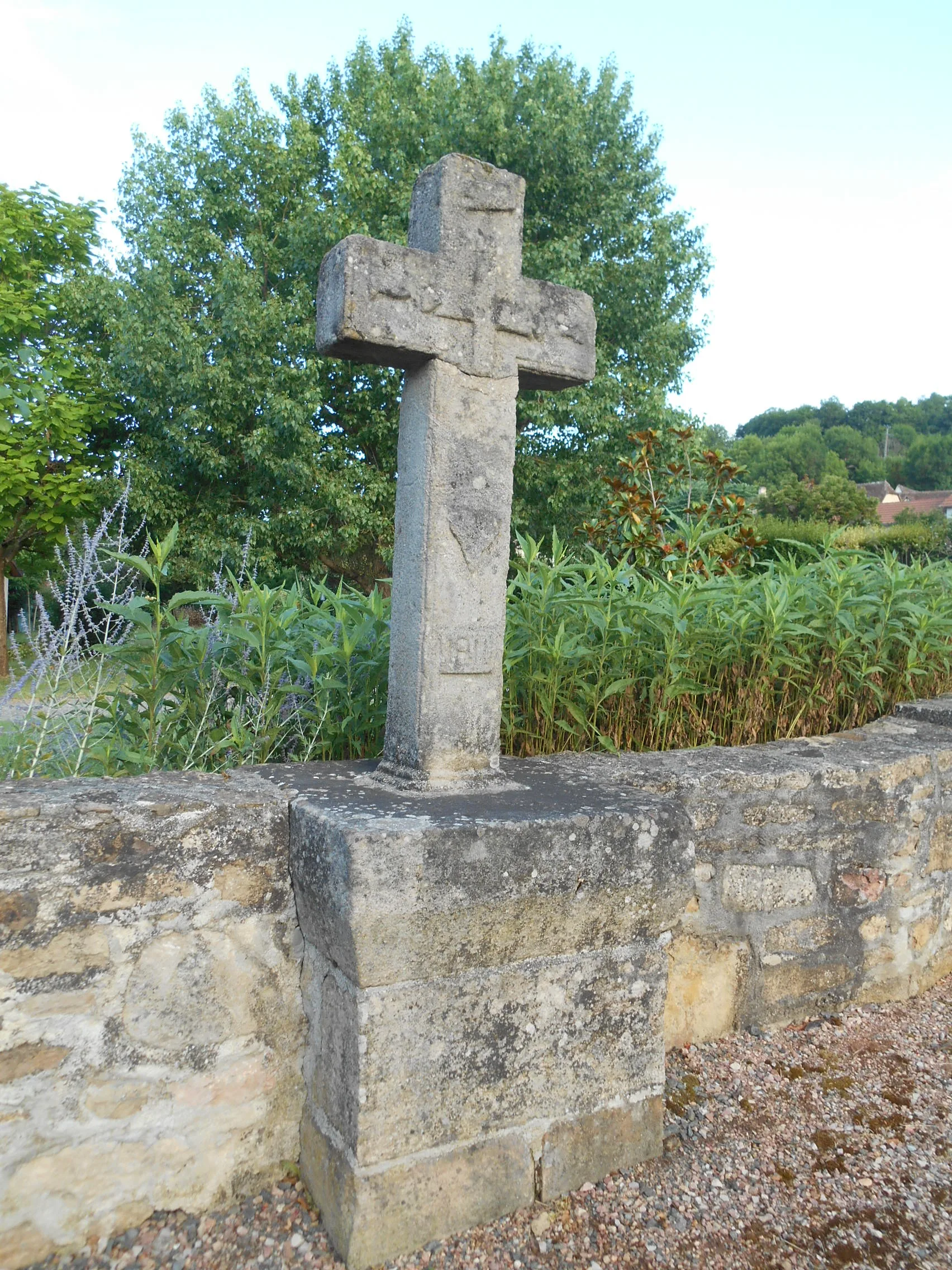 Etang de La Madeleine à Faycelles — À 1,0 km du lac