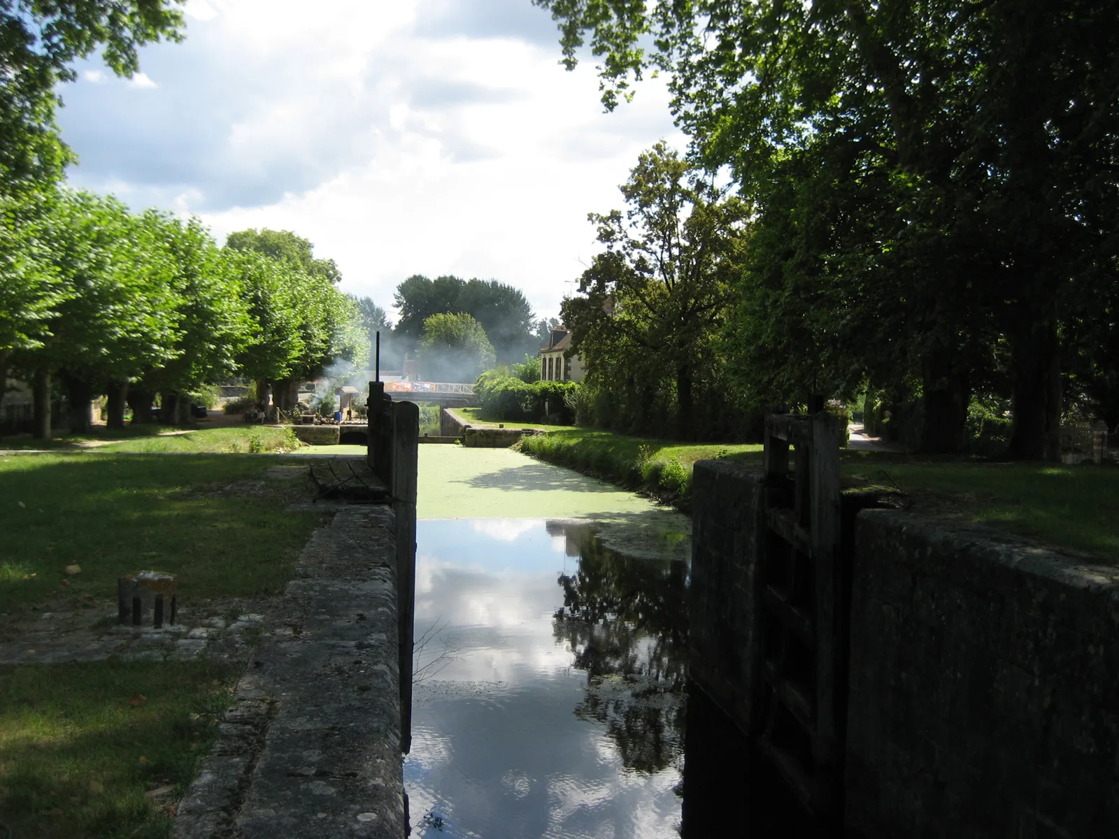 Etang de la Noue Mazone à Châtenoy — À 2,2 km du lac