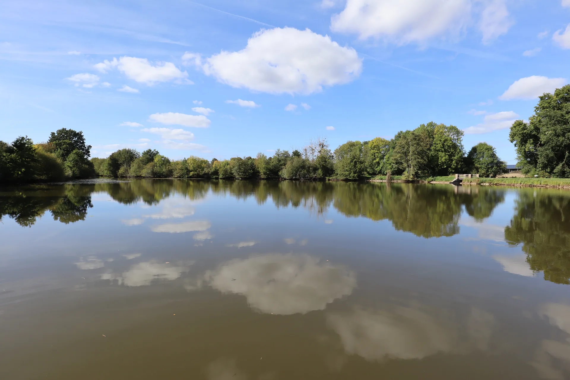 Etang de la Plouziere à Guipel — À 601 m du lac