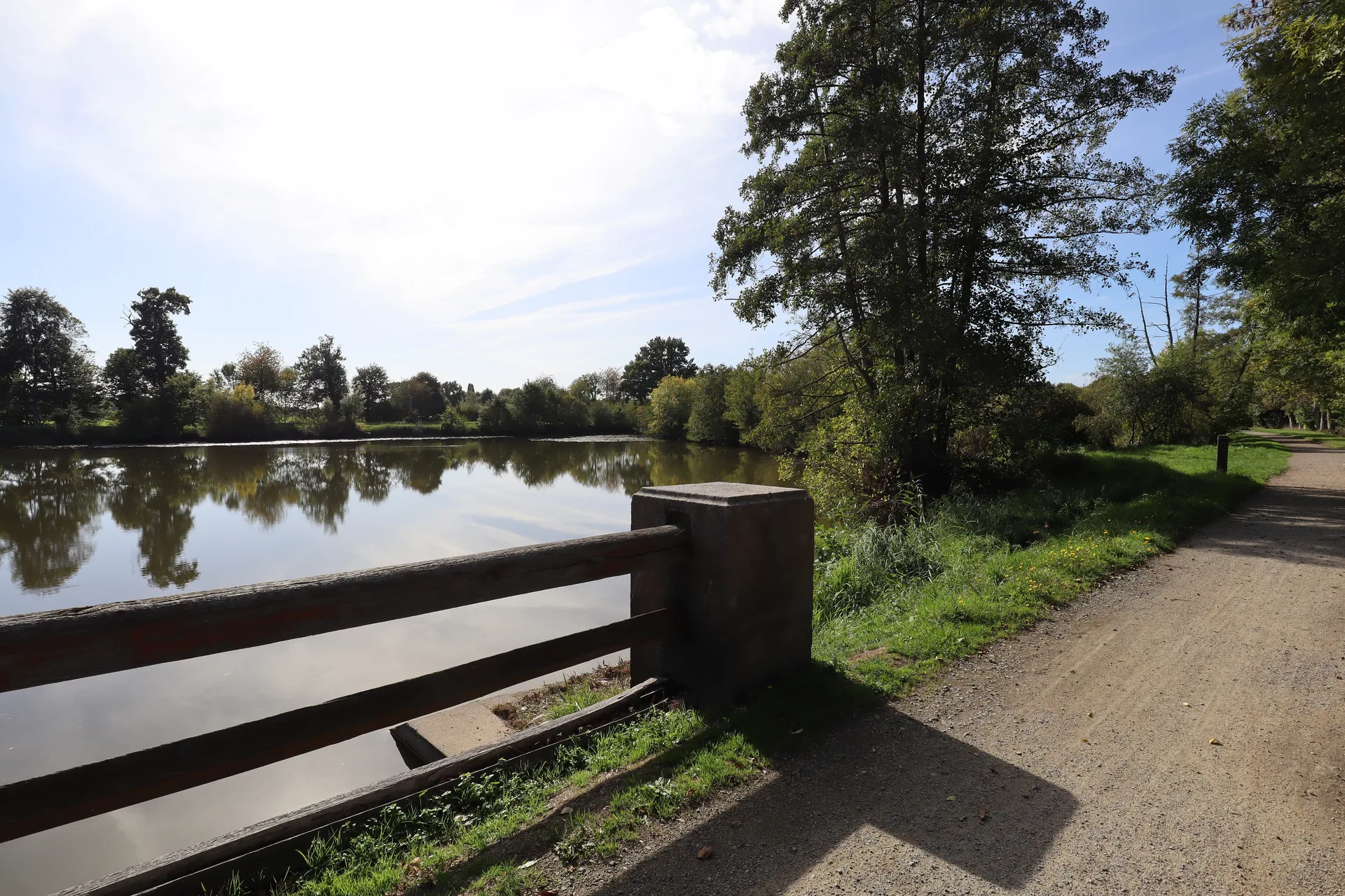 Etang de la Plouziere à Guipel — À 601 m du lac