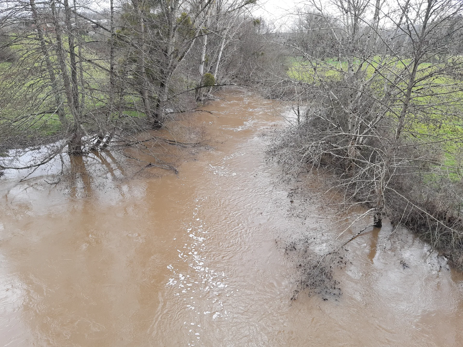 Etang de La Roche Chevreux à Lignac — À 1,9 km du lac