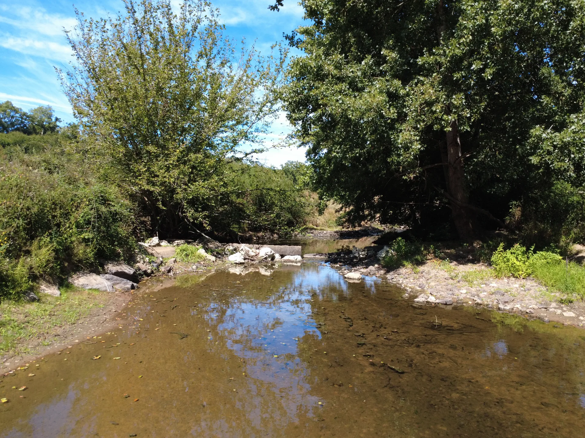 Etang de La Roche Chevreux à Lignac — À 1,9 km du lac