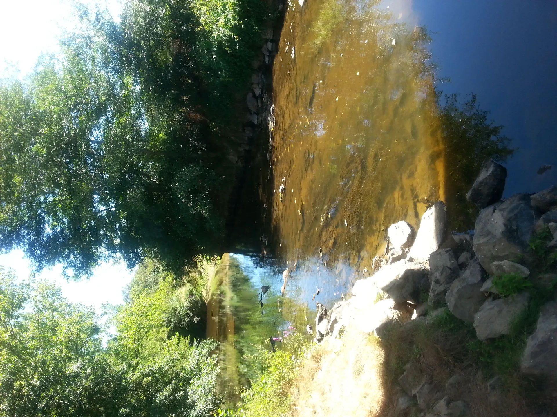 Etang de La Roche Chevreux à Lignac — À 1,9 km du lac