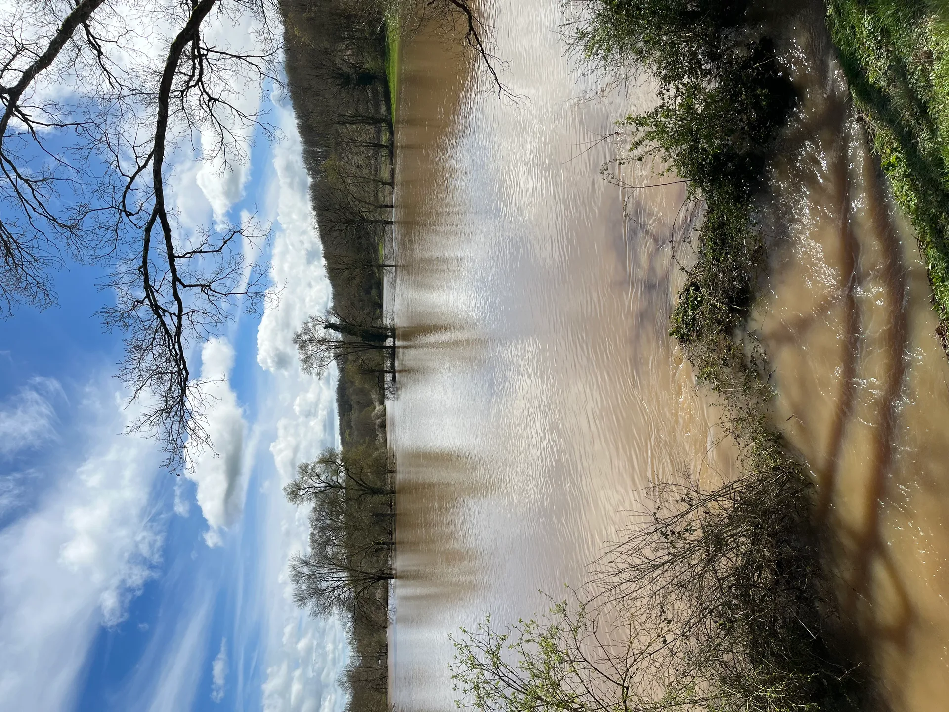 Etang de La Roche Chevreux à Lignac — À 1,8 km du lac