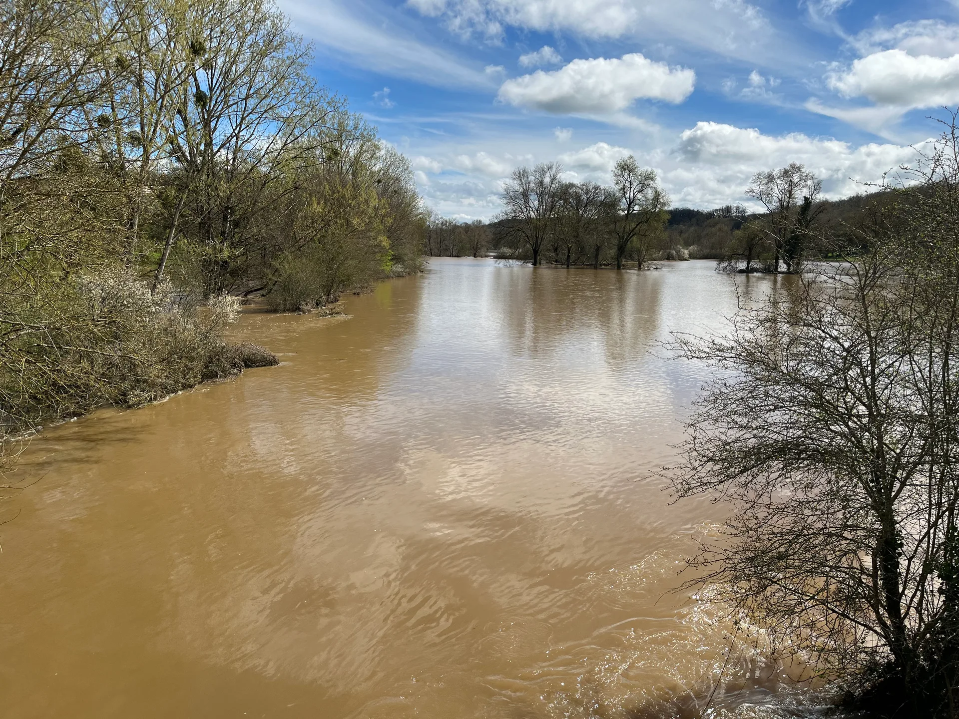 Etang de La Roche Chevreux à Lignac — À 1,9 km du lac