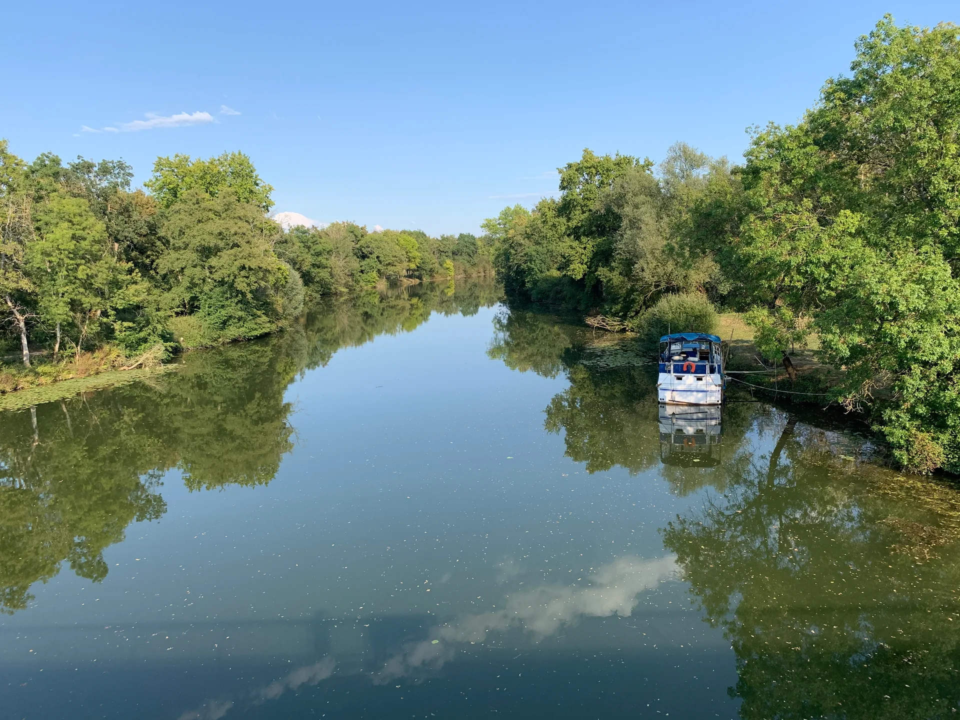 Etang de la Truchère à Ratenelle — À 555 m du lac
