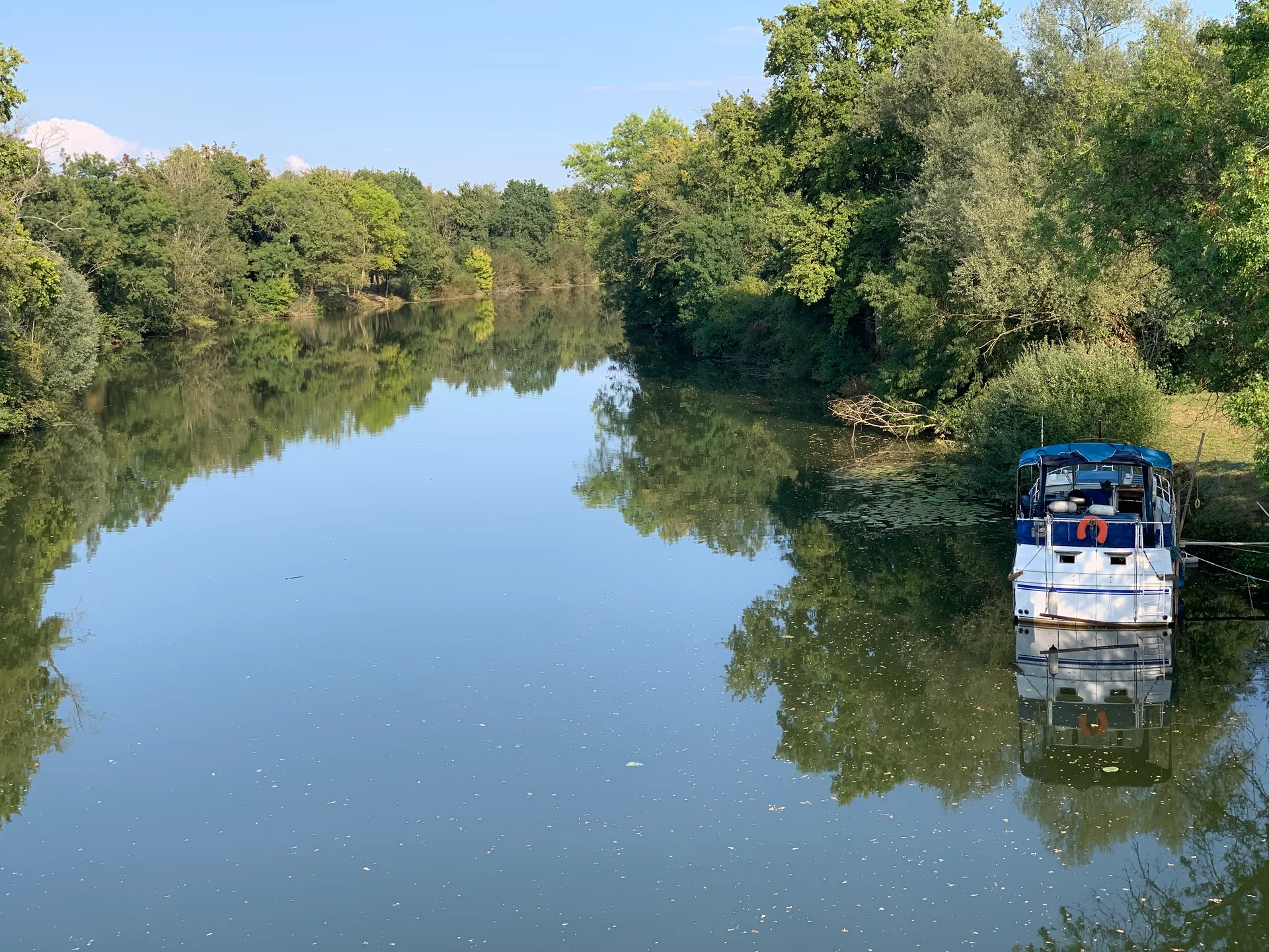 Etang de la Truchère à Ratenelle — À 555 m du lac