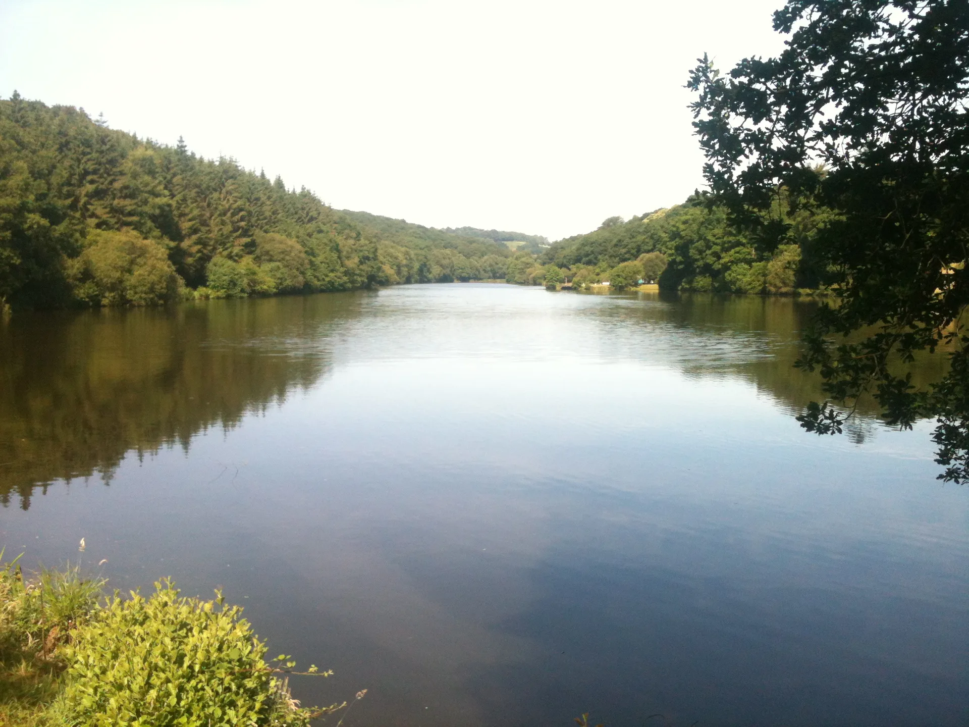 Etang de la Vallee Verte à Callac — À 302 m du lac