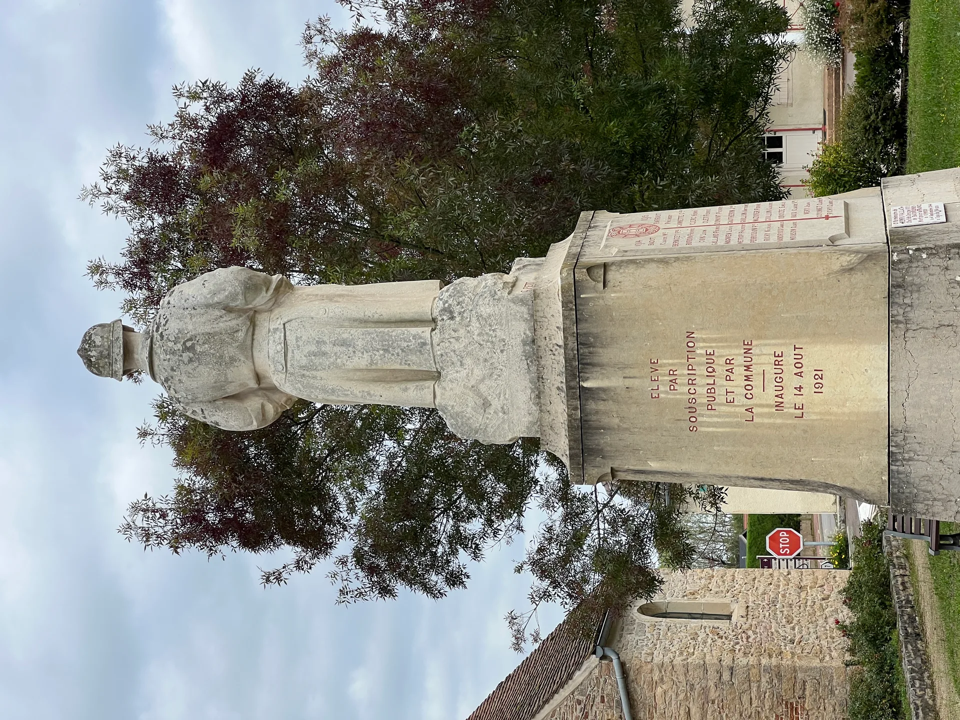 Etang de la Verne à Baudrières — À 3,0 km du lac