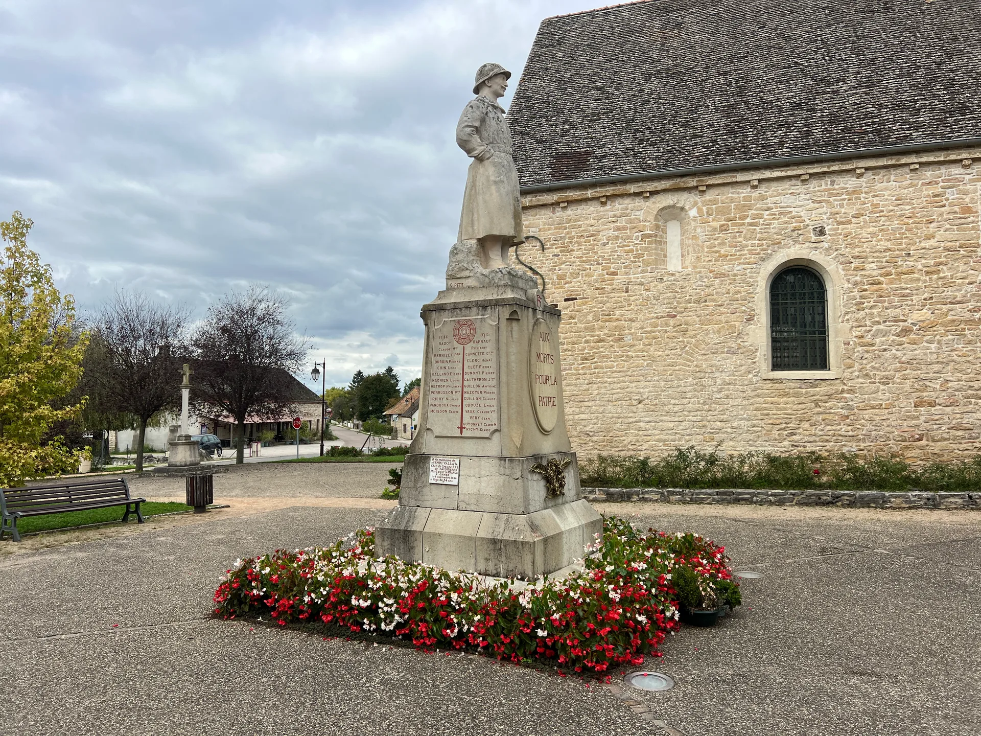 Etang de la Verne à Baudrières — À 3,0 km du lac
