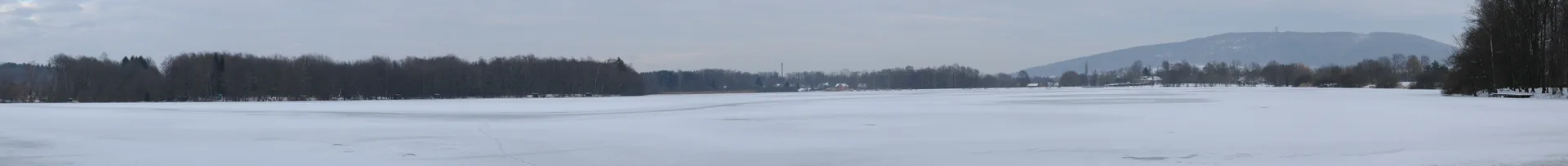 Etang de la Veronne à Sermamagny — À 377 m du lac