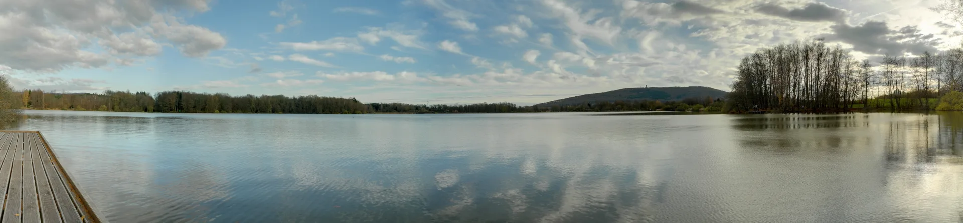 Etang de la Veronne à Sermamagny — À 383 m du lac
