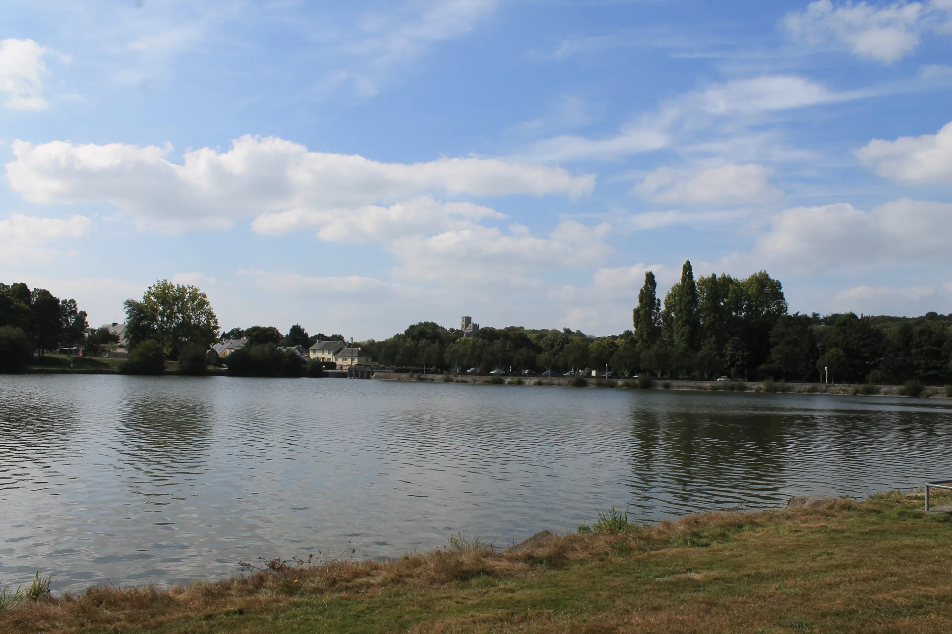 Etang de La Ville Gaudu à Lamballe-Armor — À 530 m du lac