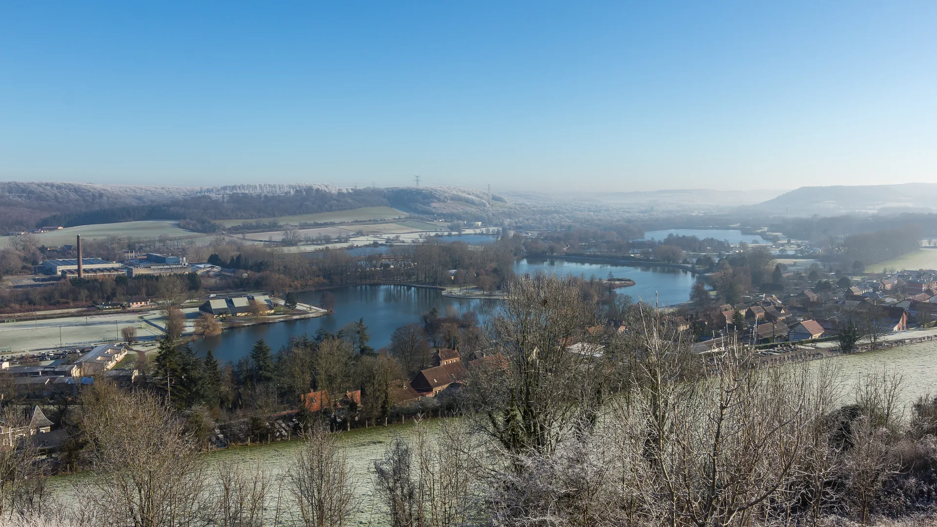 Etang de la Voile à Arques-la-Bataille — À 685 m du lac