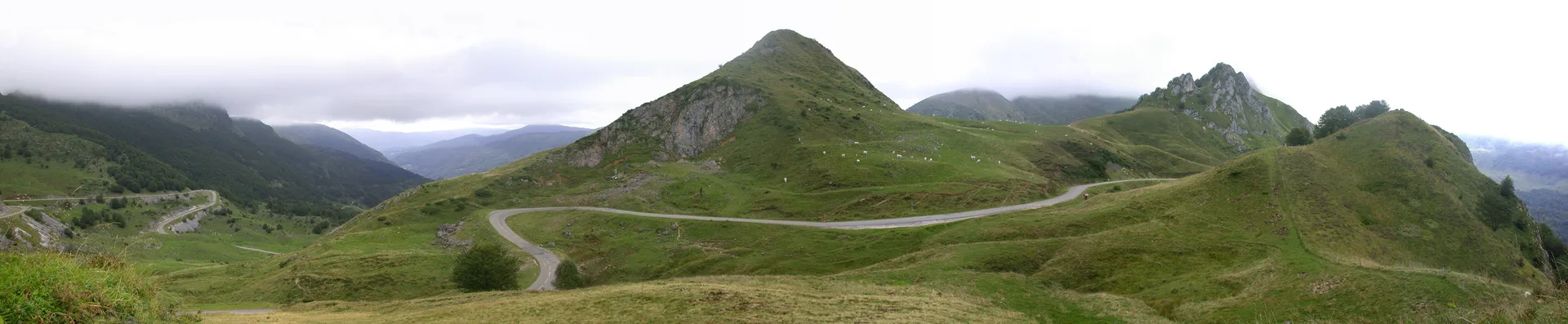 Étang de Lers à Le Port — À 1,6 km du lac