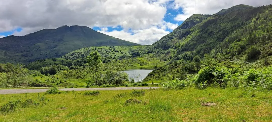 Étang de Lers à Le Port — À 285 m du lac