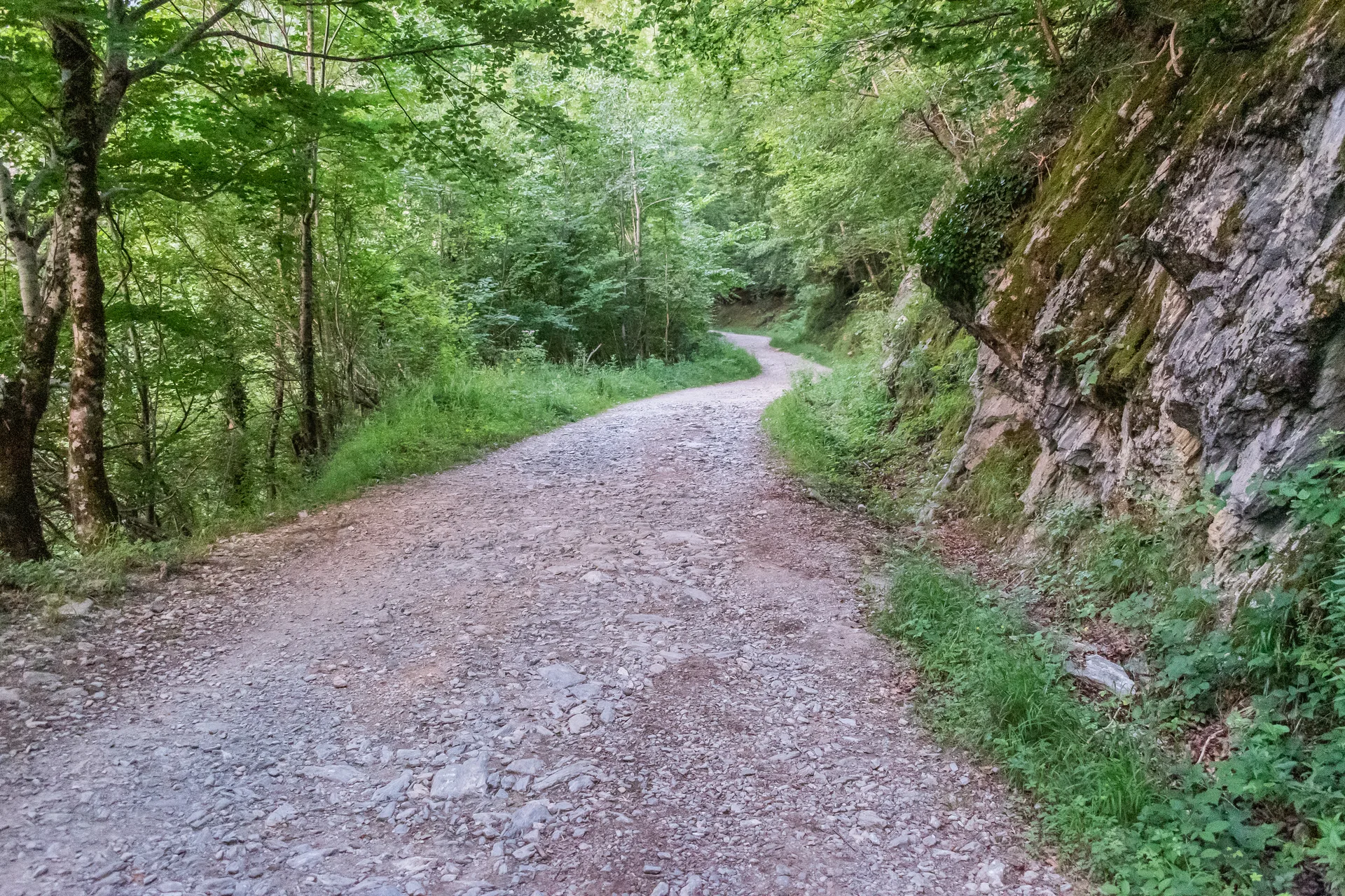 Étang de Lers à Le Port — À 3,6 km du lac