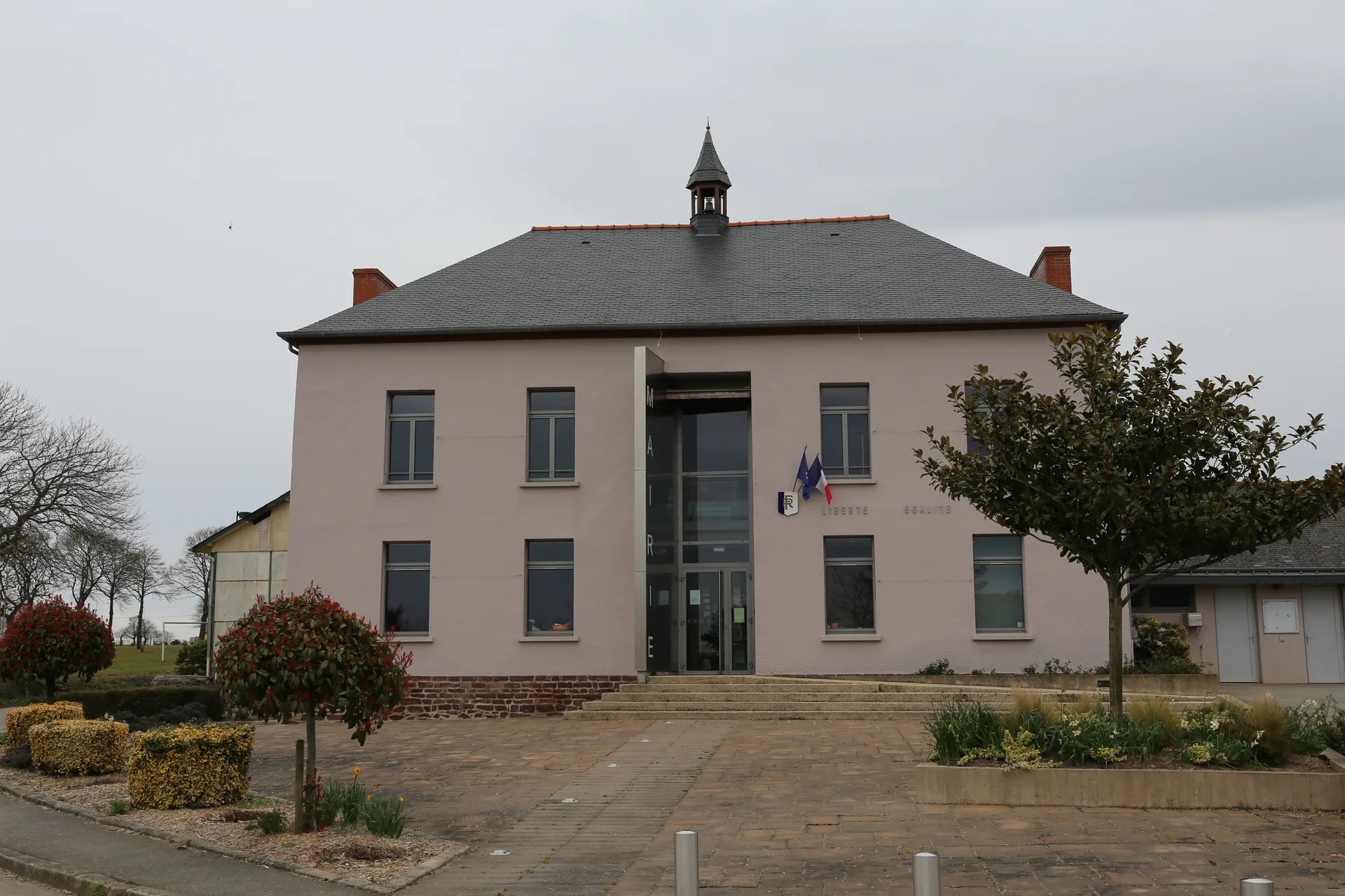 Etang de Loscouet à Loscouët-sur-Meu — À 932 m du lac