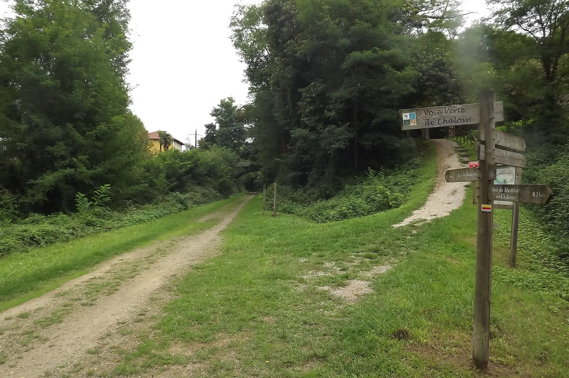 Etang de Louer à Gamarde-les-Bains — À 2,2 km du lac