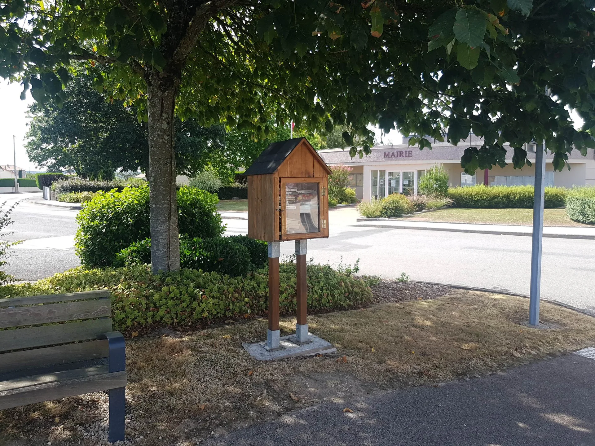 Etang de Luciere à Saint-Pardoux-Soutiers — À 4,3 km du lac