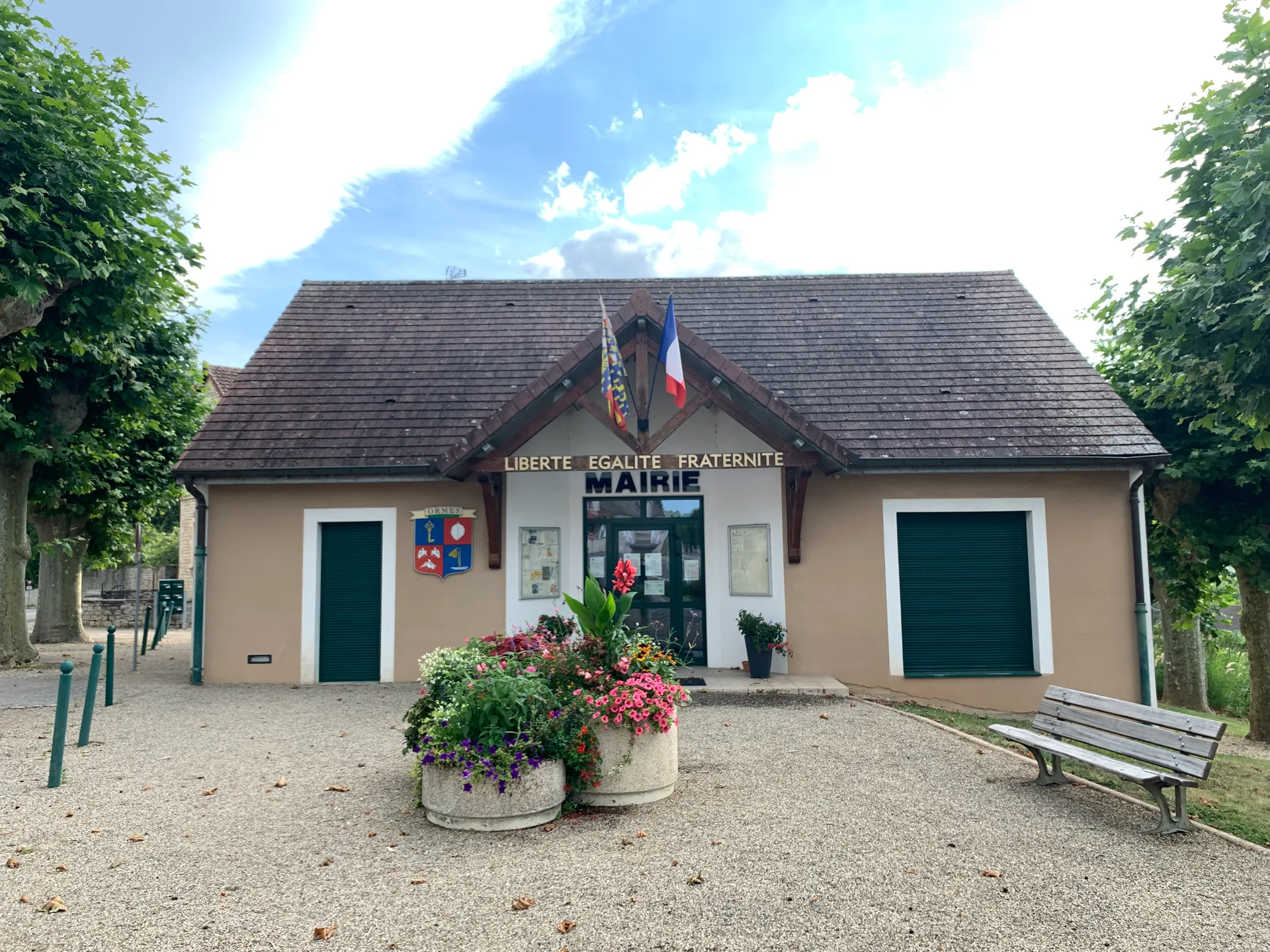 Etang de Noiry à Ormes — À 1,2 km du lac