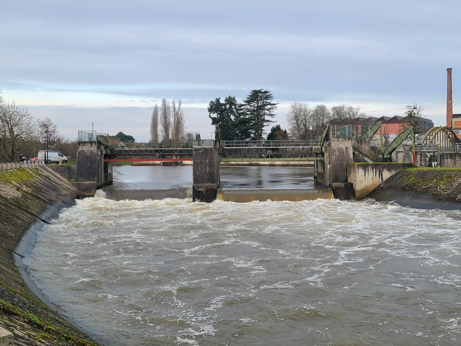 Etang de Nones à Châtellerault — À 2,5 km du lac