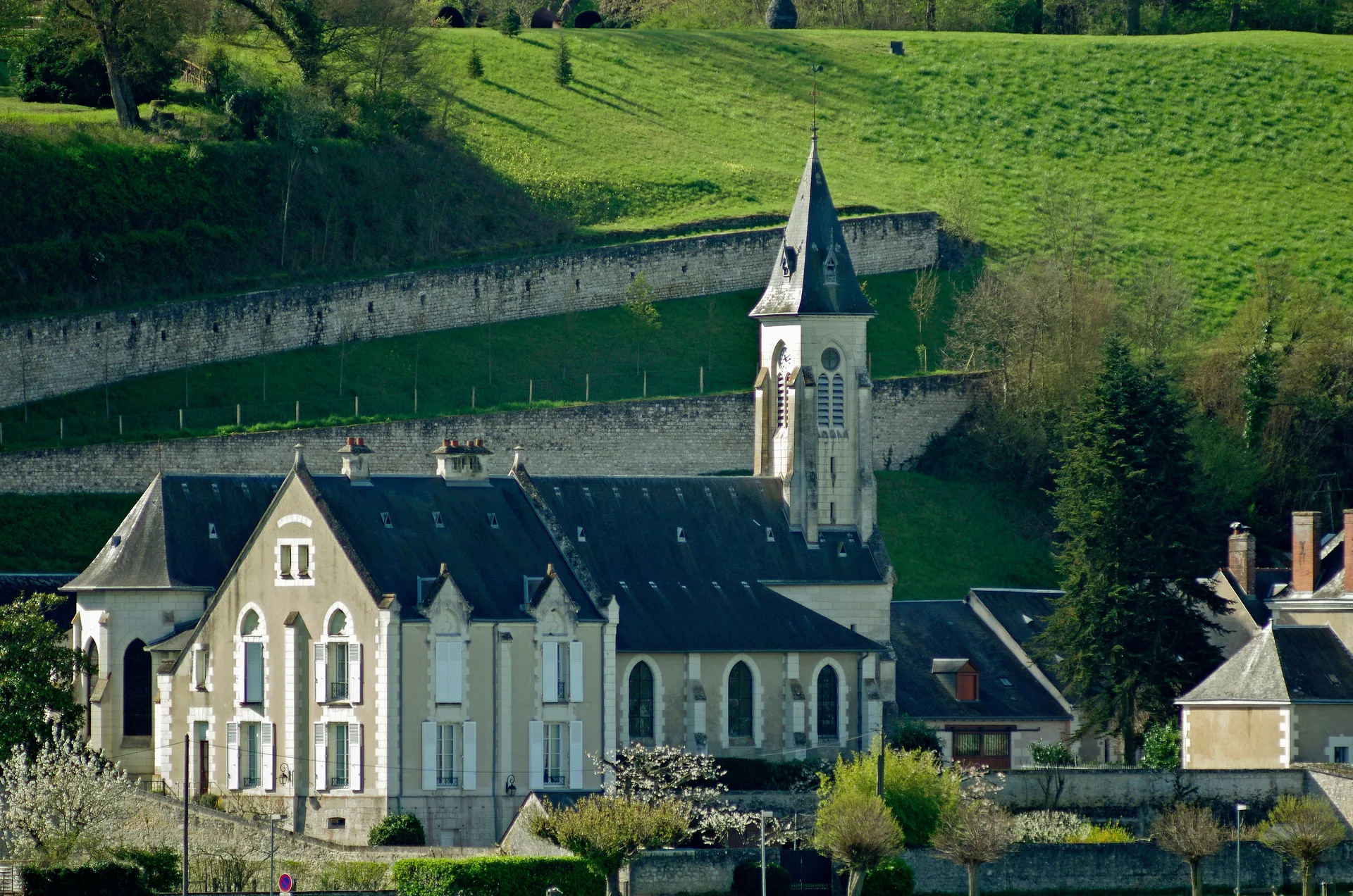Etang de Onzain à Veuzain-sur-Loire — À 2,3 km du lac