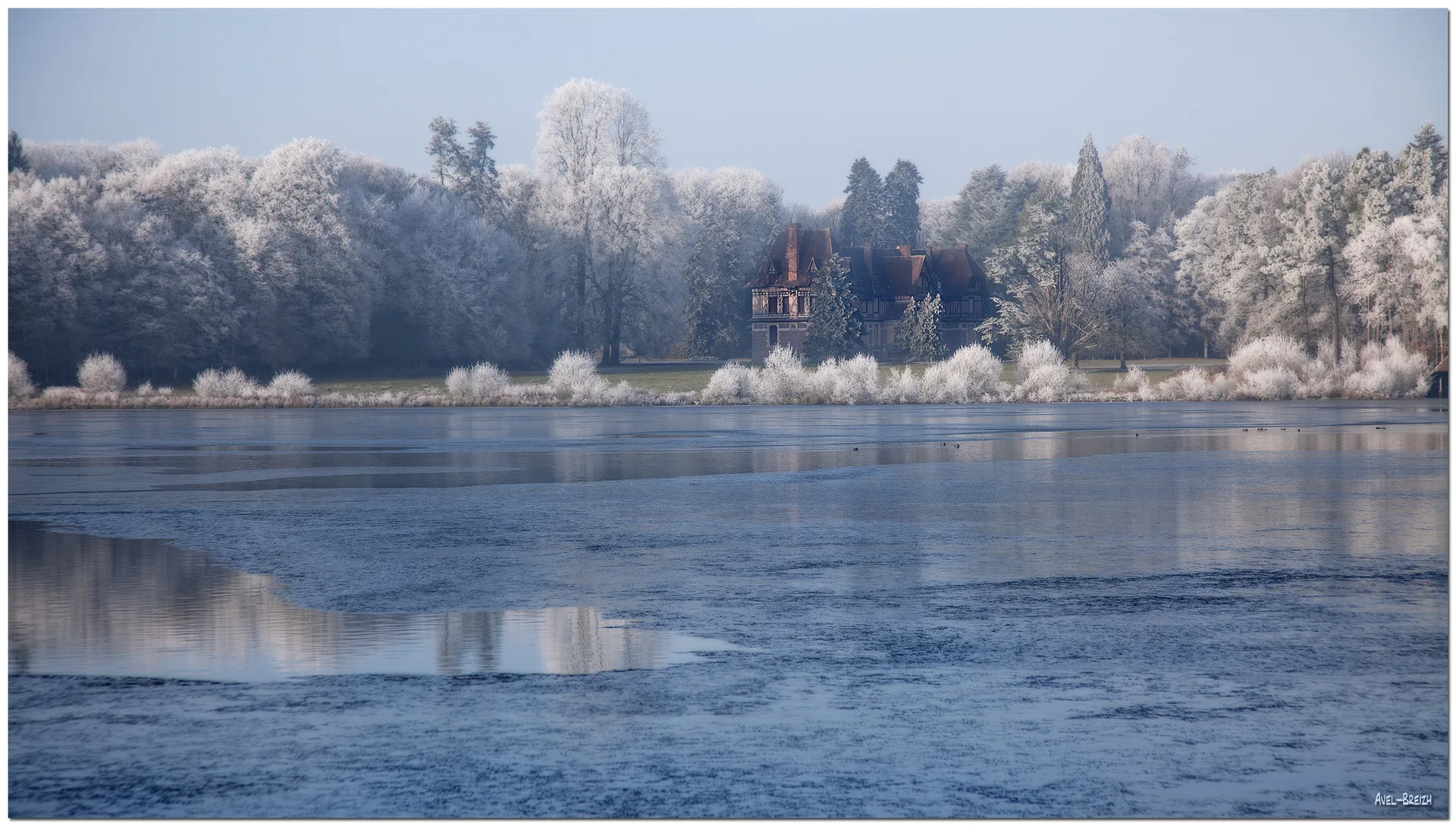 Etang de Paimpont à Paimpont — À 460 m du lac