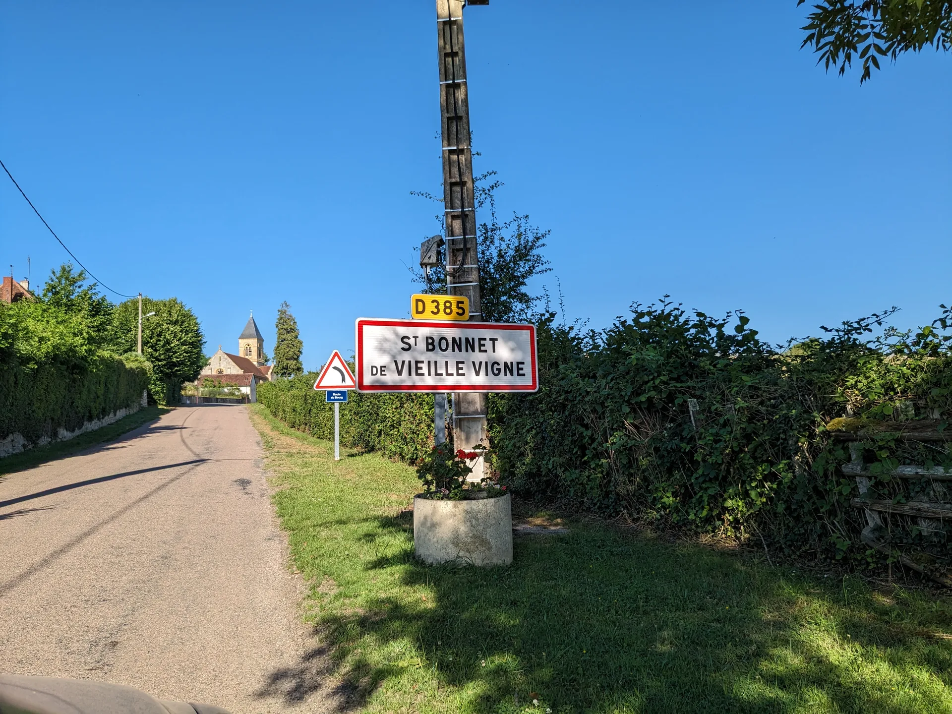 Etang de Palinges à Palinges — À 4,6 km du lac