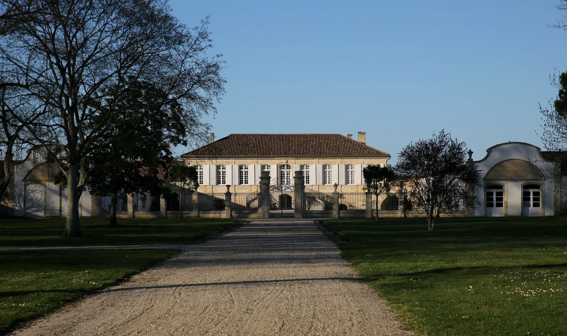 Etang de Paloumey à Ludon-Médoc — À 975 m du lac