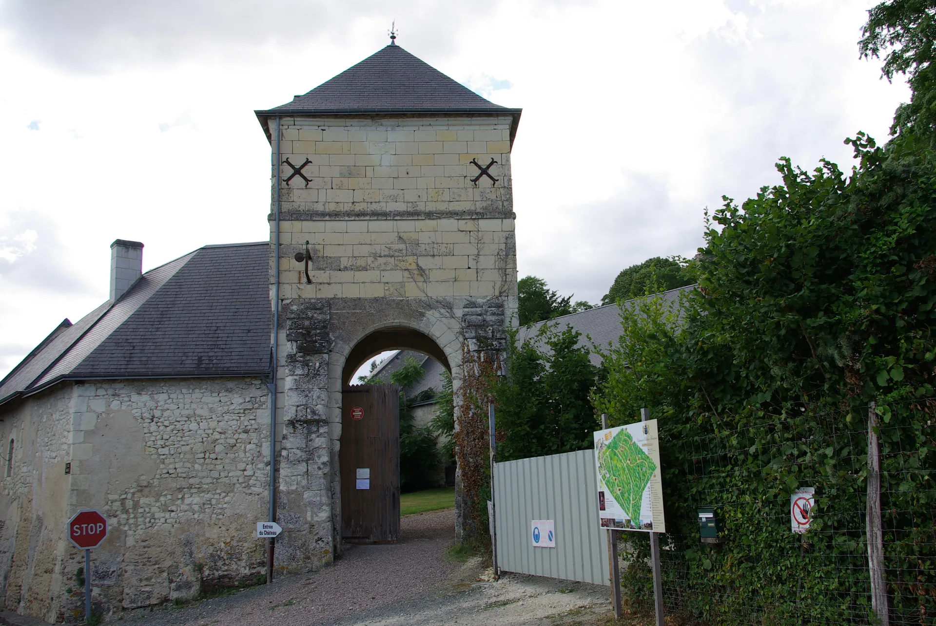 Etang de Saint Genou à Saint-Genou — À 4,2 km du lac