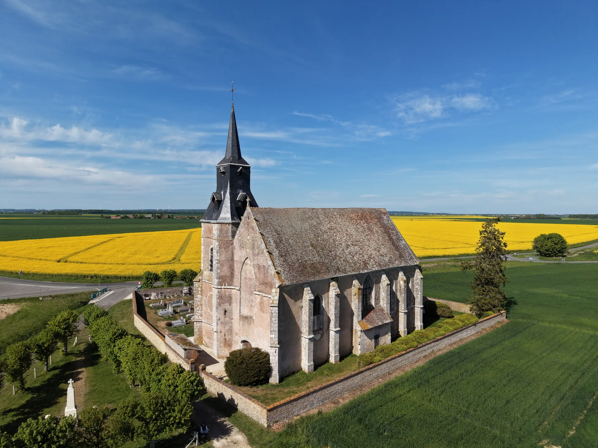 Etang de Saint Luperce à Saint-Luperce — À 4,8 km du lac