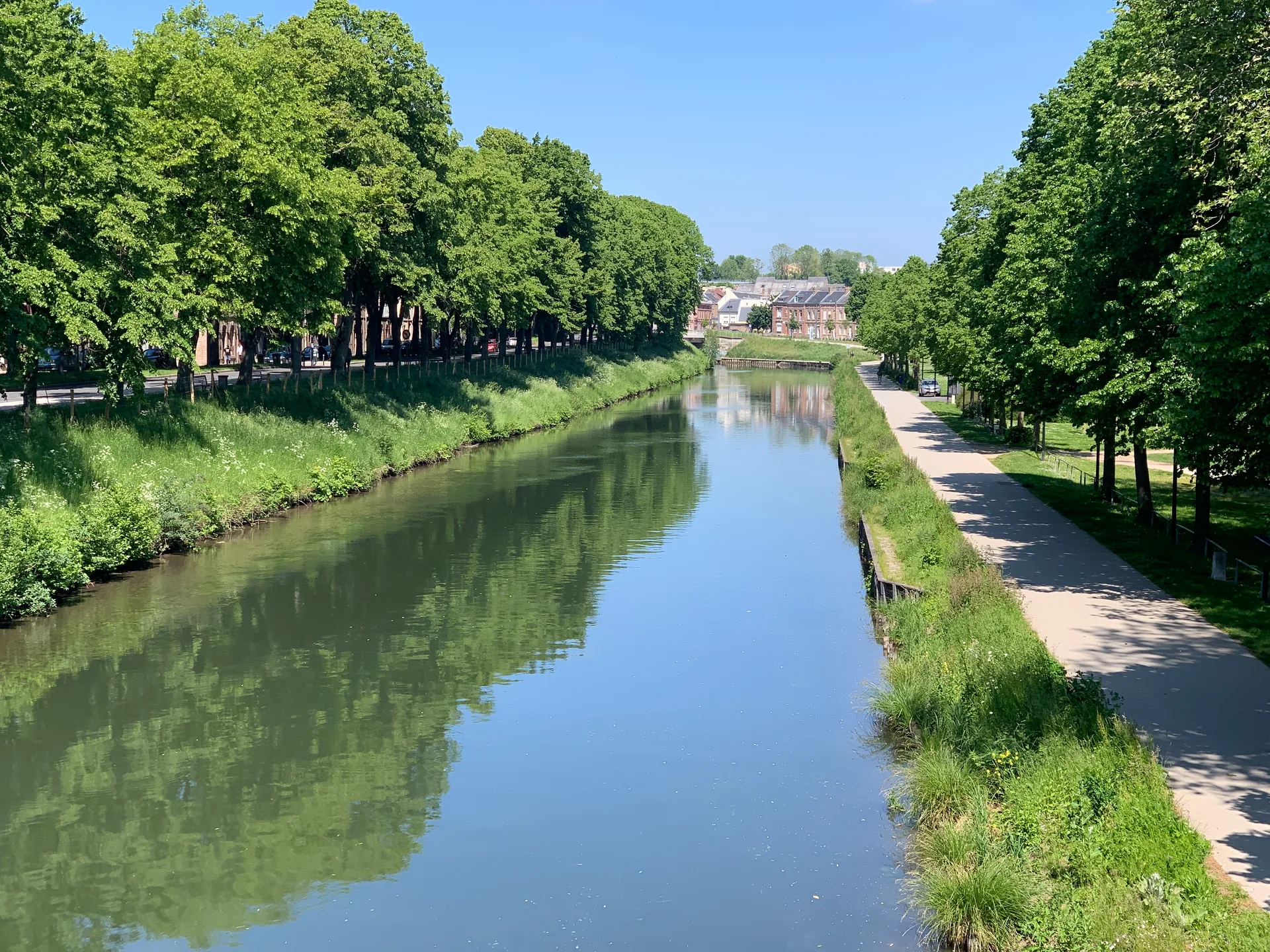 Etang  de Saint Pierre à Amiens — Sur le lac