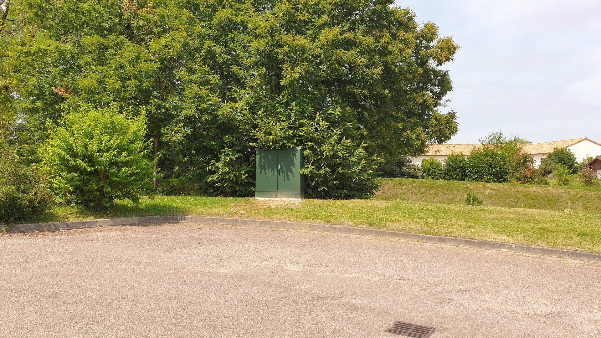 Etang de Saint Saud à Saint-Saud-Lacoussière — À 2,0 km du lac
