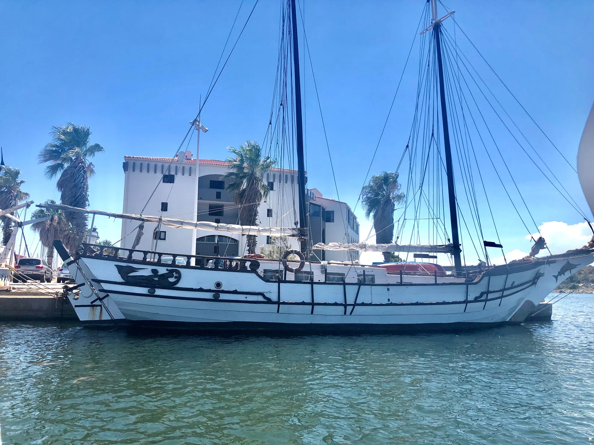 Étang de Salses-Leucate à Salses-le-Château — À 3,4 km du lac