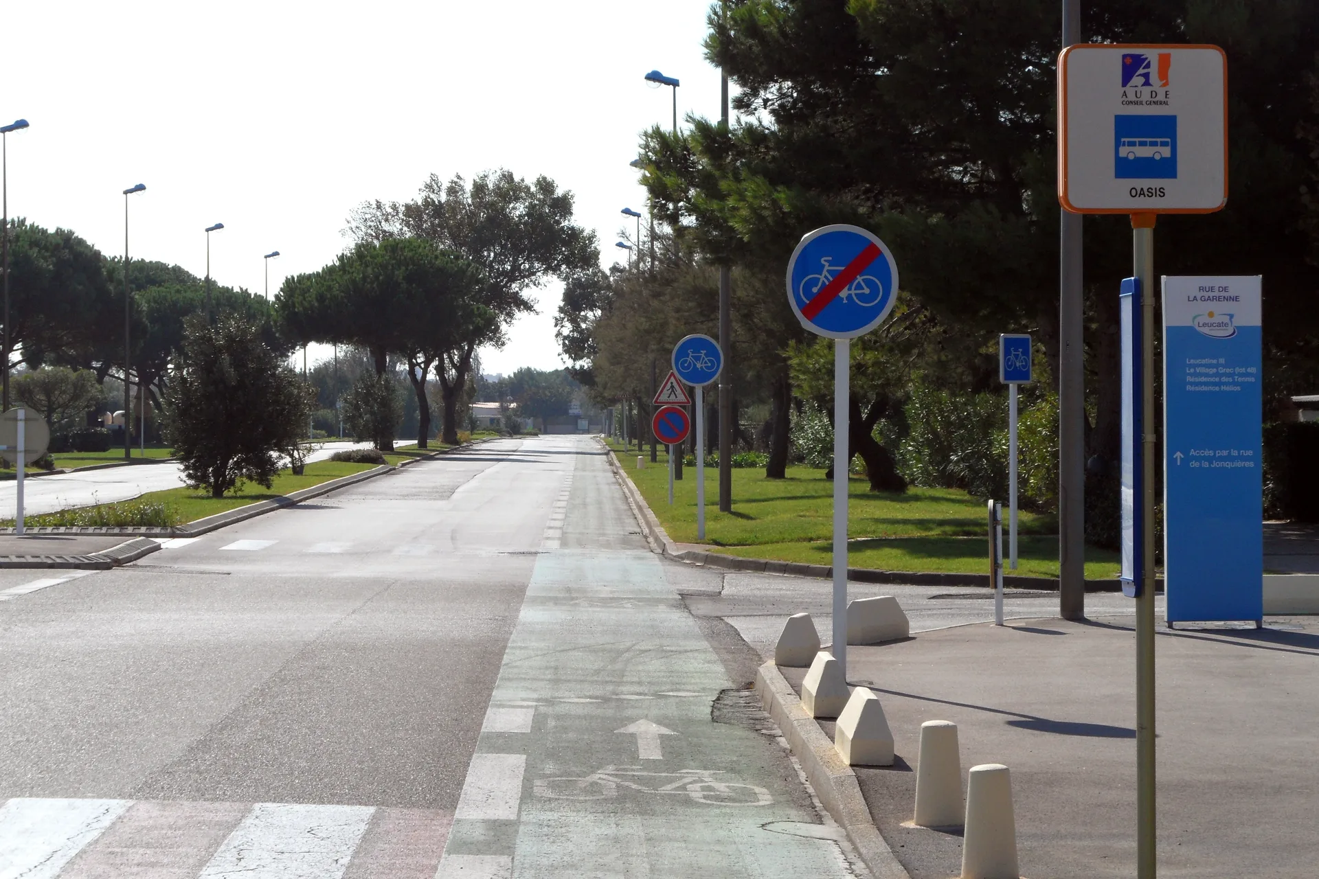 Étang de Salses-Leucate à Salses-le-Château — À 3,7 km du lac