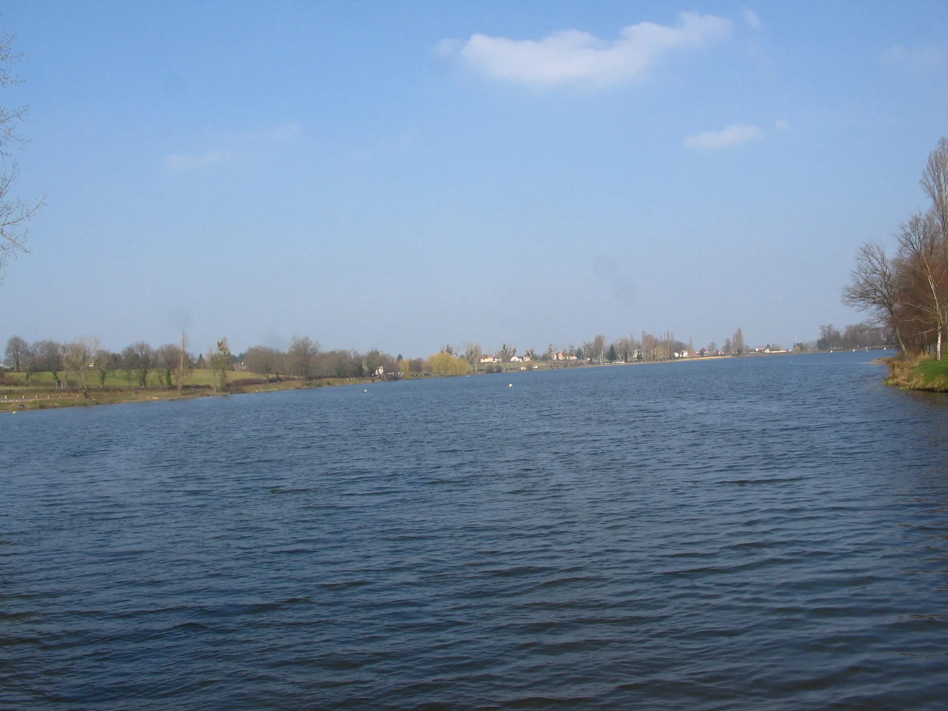 Etang de Sault à Prémilhat — À 1,7 km du lac