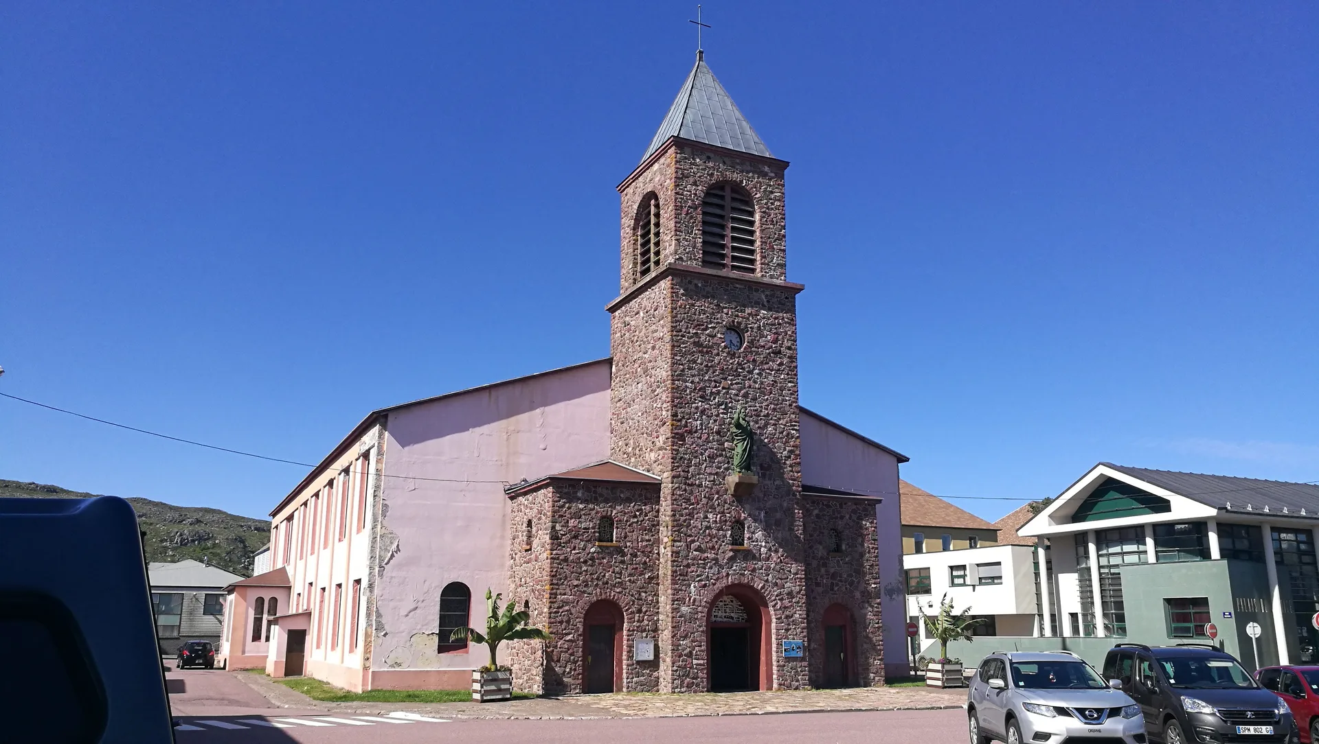 Étang de Savoyard à Saint-Pierre — À 3,9 km du lac
