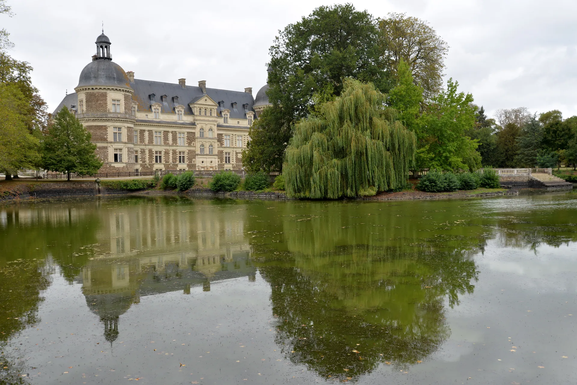 Etang de Serrant à Saint-Georges-sur-Loire — Sur le lac