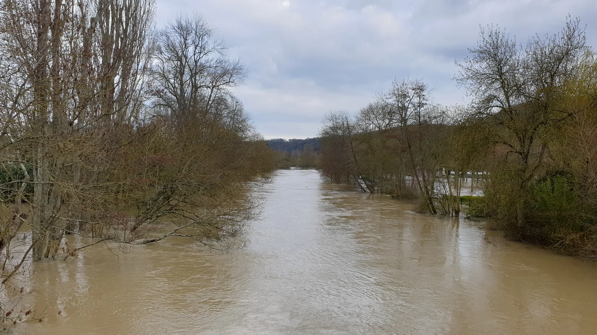 Etang de St Quentin à Montoire-sur-le-Loir — À 3,2 km du lac