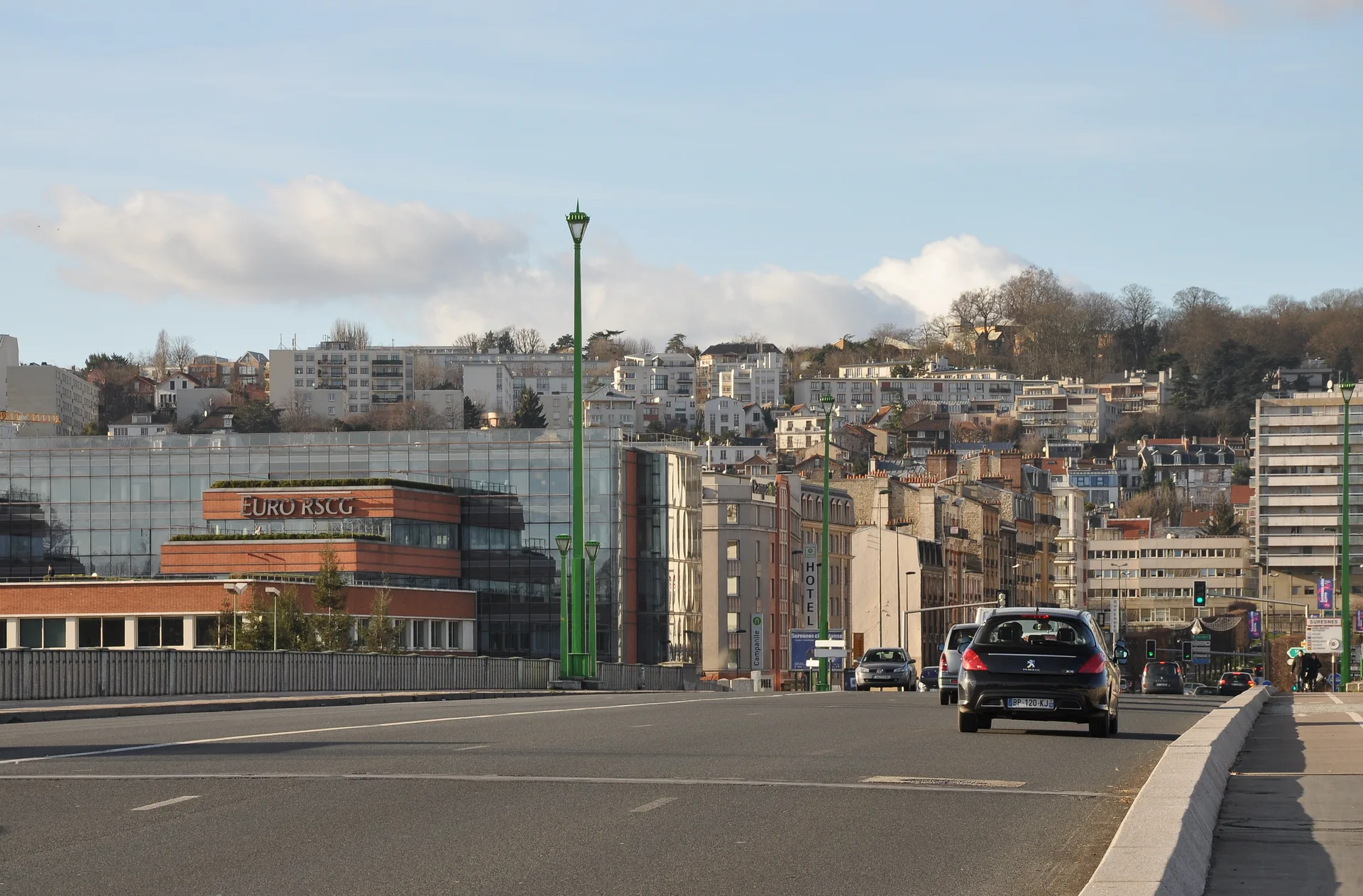 Etang de Suresnes à Paris — À 263 m du lac