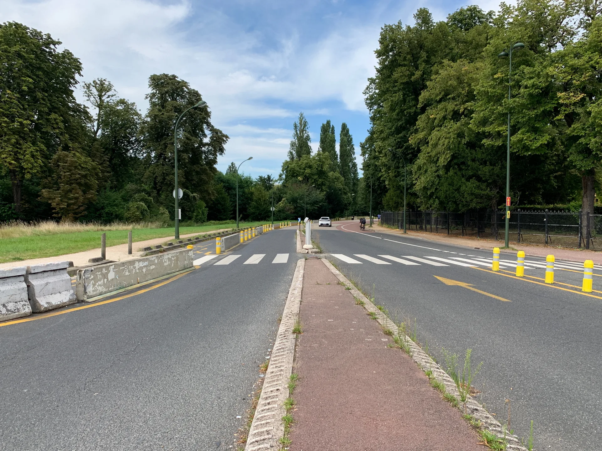 Etang de Suresnes à Paris — À 264 m du lac